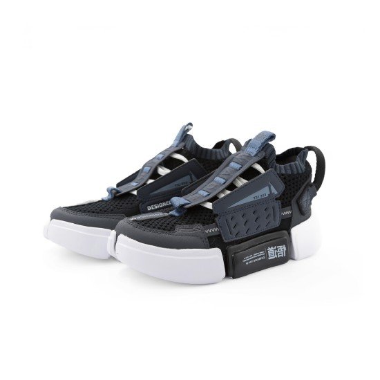 Кроссовки детские Essence Toy#1 (черные, темно-синие) Li-NING YKCP104-3